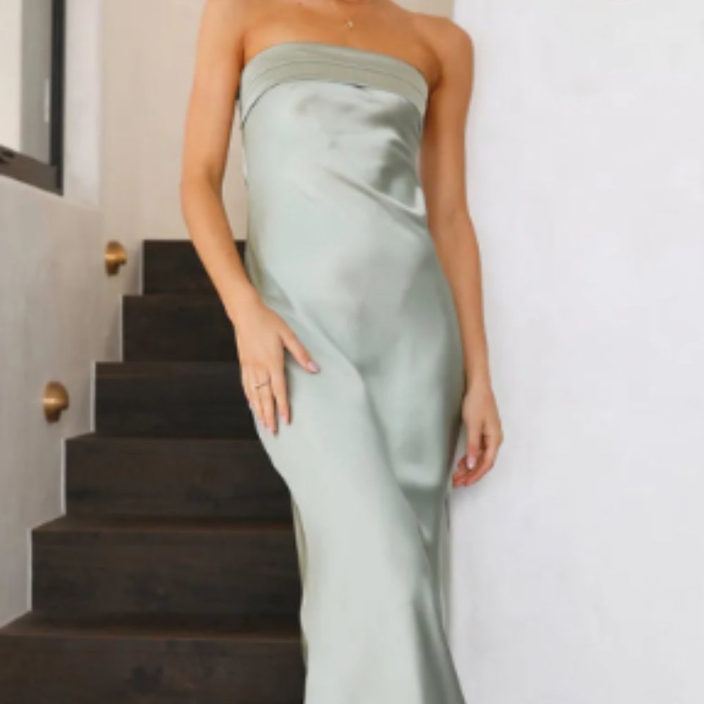 Strapless Satin Backless Wedding Guest Maxi Dress - Light Green